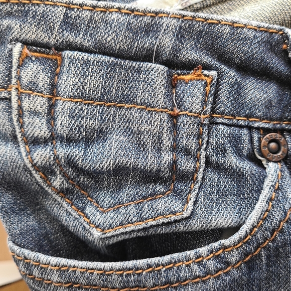 (909) Mudd Woman's Jeans, Size: 9 Color: Blue - Picture 13 of 14